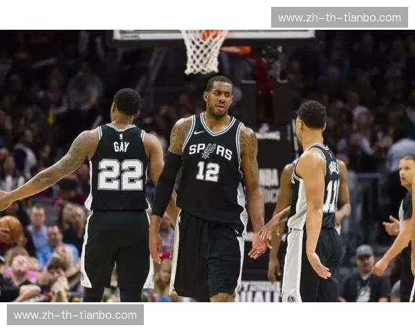 铁血与荣耀的终极碰撞：凯尔特人vs热火G3，谁能在迈阿密的火海中涅槃？