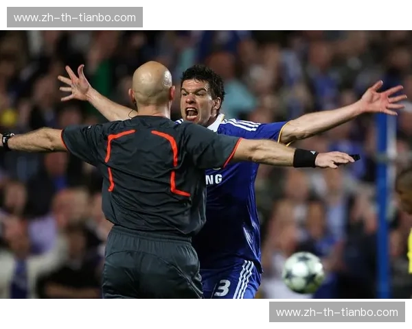 烈焰重燃，猫步轻盈：热火vs山猫经典对决回放，不止是比赛！